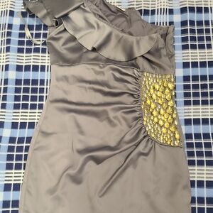 Suzy Shier Gray One-Shoulder Dress with Yellow Embellishments